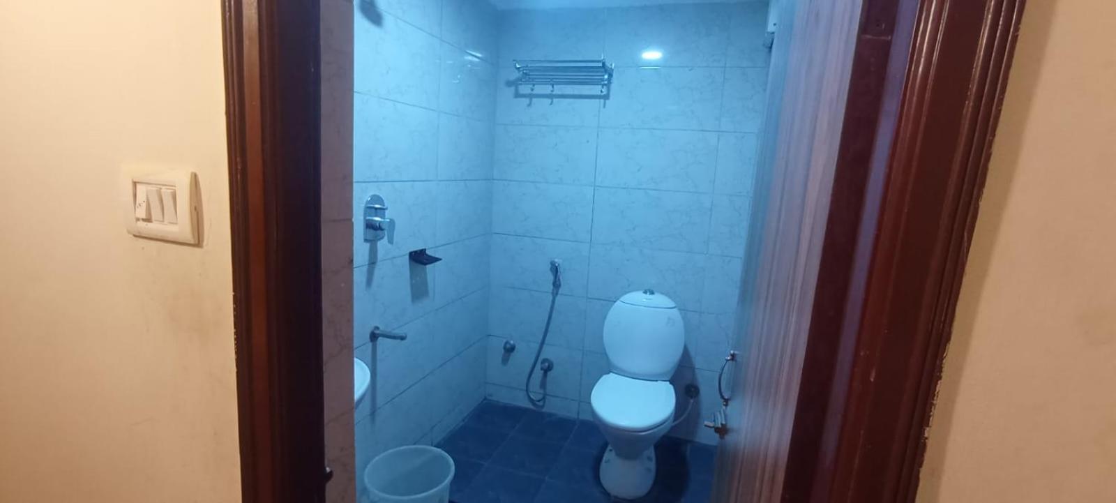 Hotel Raj Meridian, Tambaram เชนไน ภายนอก รูปภาพ